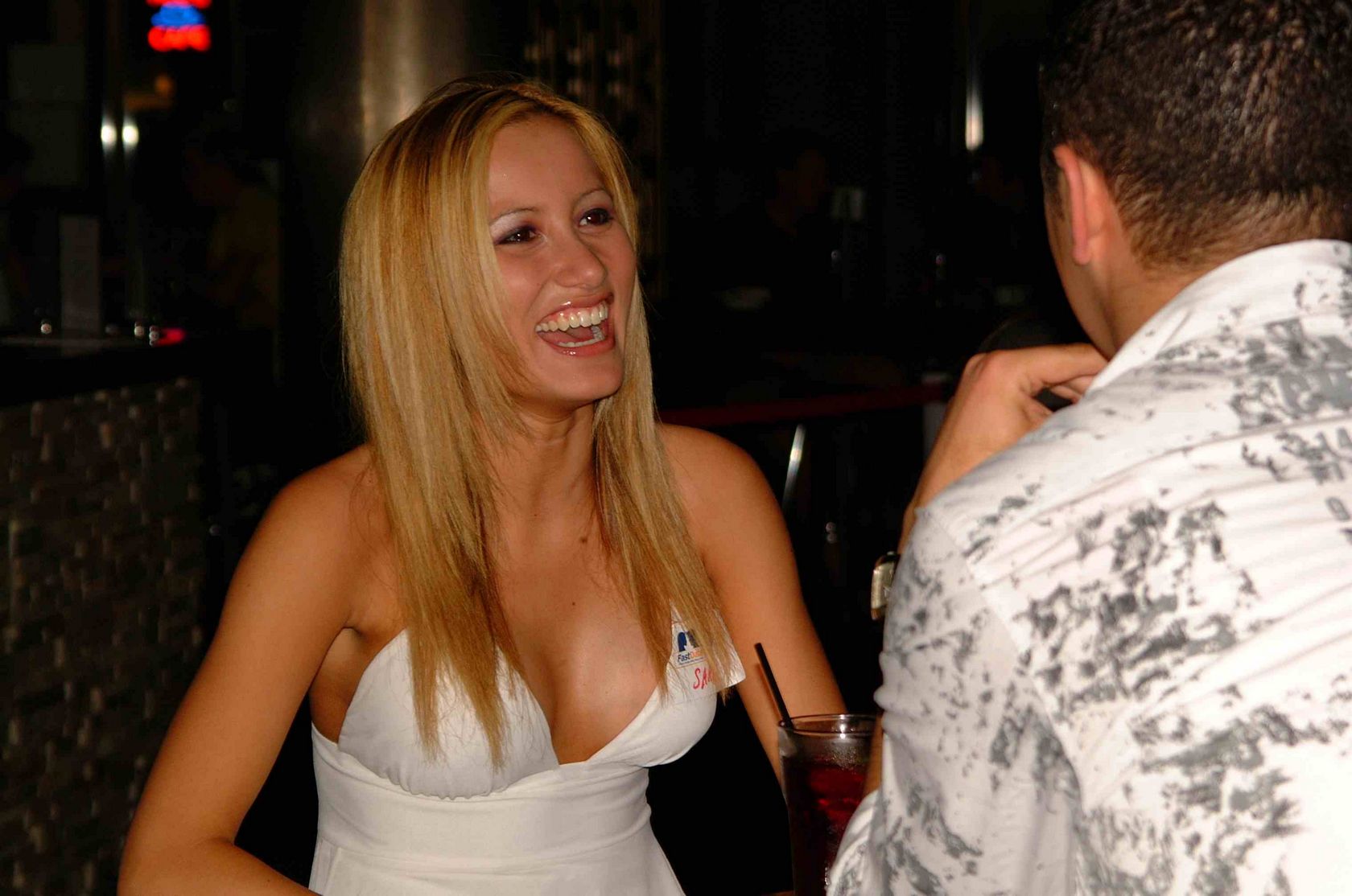 NikaDate Evaluation: An In-depth Evaluation to Online Net Dating