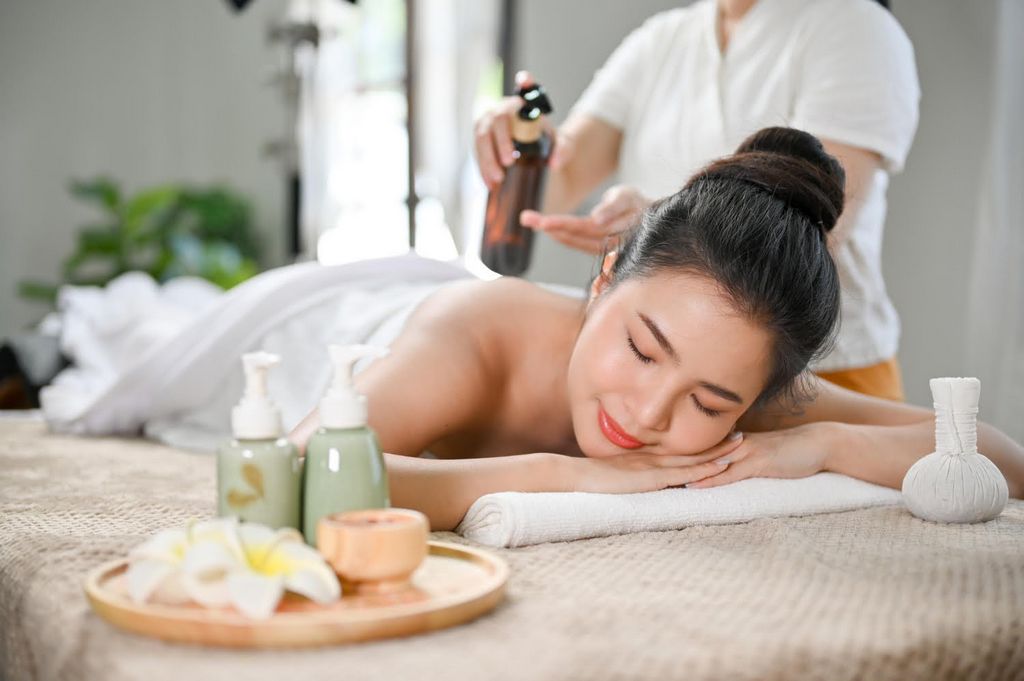 The Distinction In Between Deep Cells and Sports Massage Therapy The Distinction In Between Deep Cells and Sports Massage Therapy